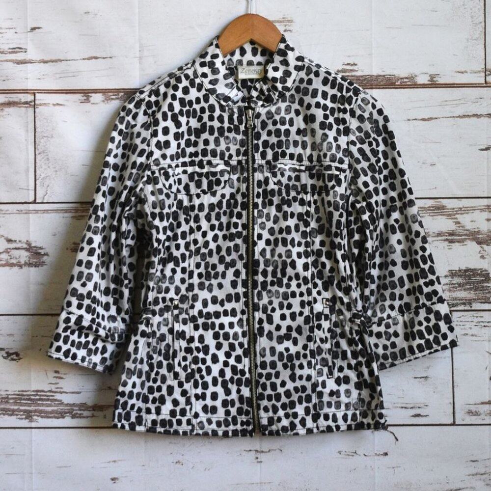 ZENERGY BY CHICO'S   Women's Lightweight Jacket  Size 0